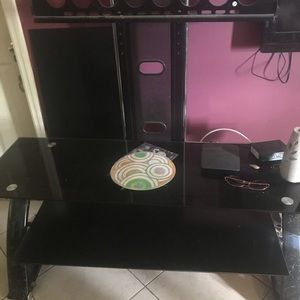 Entertainment center